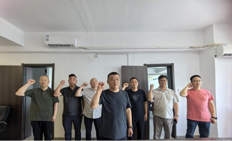 1751431599107692.jpg 2.jpg